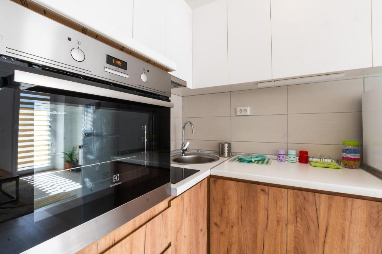 • Charming ǀ Near City Mall ǀ 1Br • Skopje Exterior photo