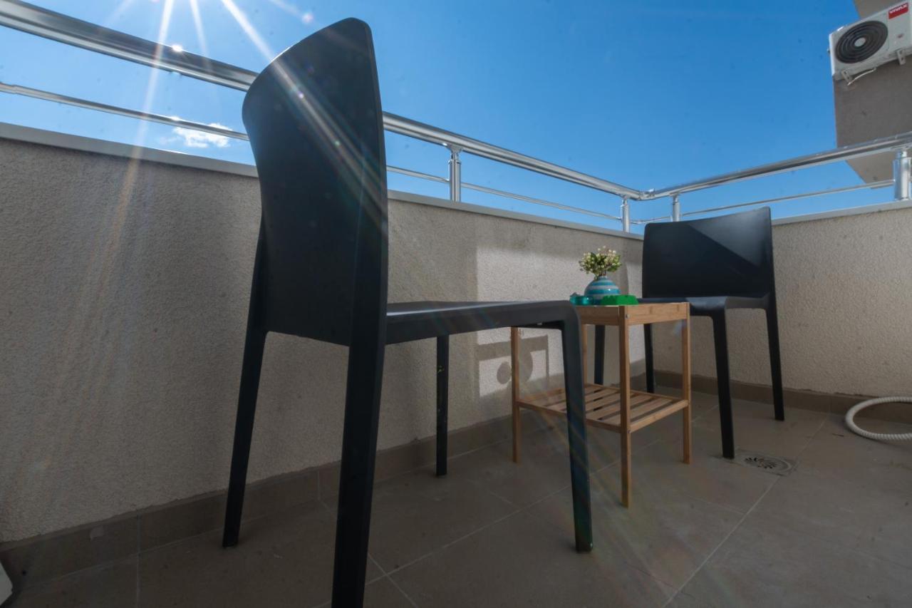 • Charming ǀ Near City Mall ǀ 1Br • Skopje Exterior photo