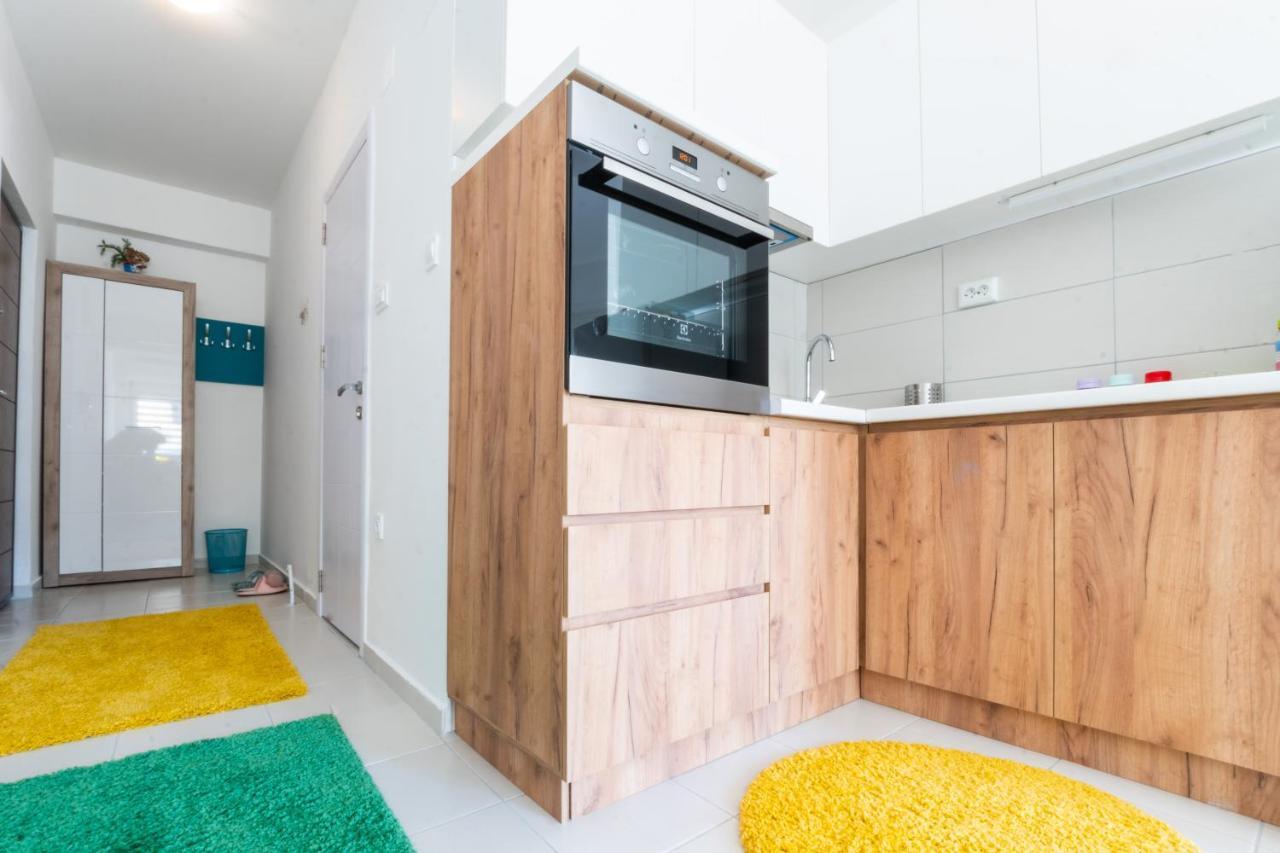 • Charming ǀ Near City Mall ǀ 1Br • Skopje Exterior photo